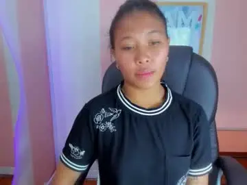 Cherry_rouss  live sex cam