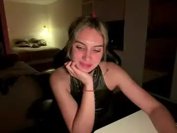 Dandykatty  live sex cam