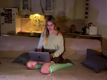 Dandykatty  live sex cam