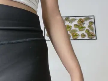 Natalia_aguirre  live sex cam