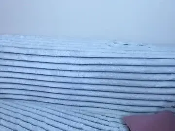 Polar_light  live sex cam