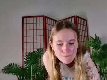Sia_sky  live sex cam