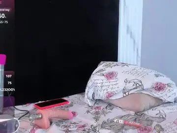 Bella_moonlight_cr  live sex cam