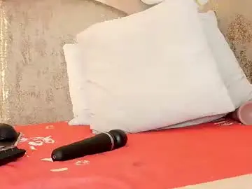Bella_moonlight_cr  live sex cam