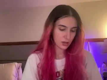 Bluntbabe  live sex cam