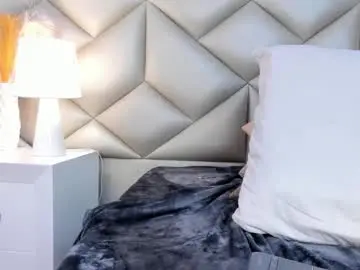 Brenda__garcia  live sex cam