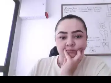 Cleo_wale  live sex cam