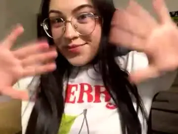 Lilyhotson  live sex cam