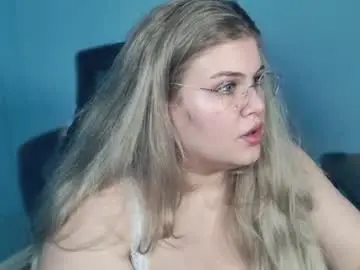 Love_wiggy18  live sex cam