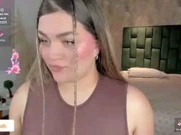 Luna_volk  live sex cam