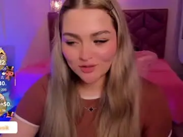 Luna_volk  live sex cam
