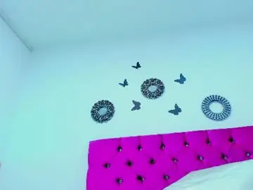 Megaanbaby  live sex cam