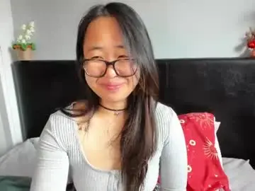 Naughtynerdygirl  live sex cam