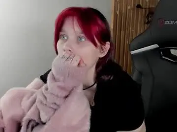 Olivialaurens  live sex cam
