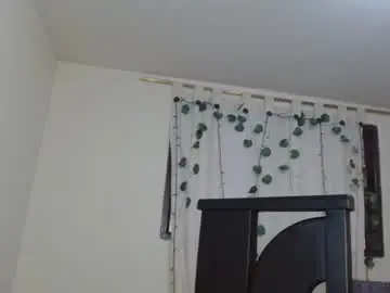 Trebol_4  live sex cam