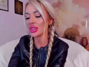 Awww_ella  live sex cam