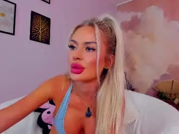 Awww_ella  live sex cam