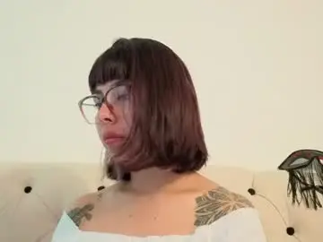 Binarynoir  live sex cam