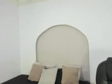 Cloe_amazingg  live sex cam