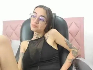 Cloe_amazingg  live sex cam