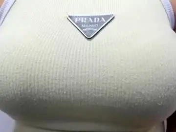 Emilia_betancourt0923  live sex cam