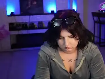 Hello_naya  live sex cam