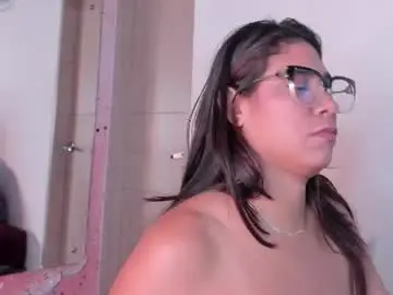 Isa_jonness_  live sex cam