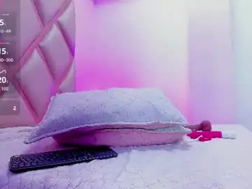 Lauren_44  live sex cam