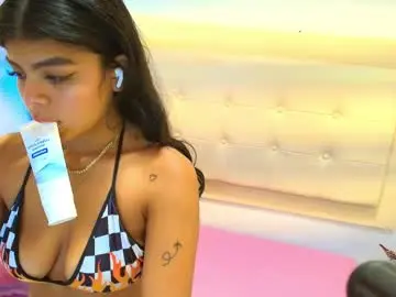 Mitchell_diaz  live sex cam