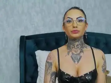 Nataliacristal  live sex cam