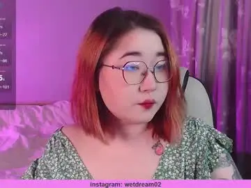 Pe_a_ch  live sex cam