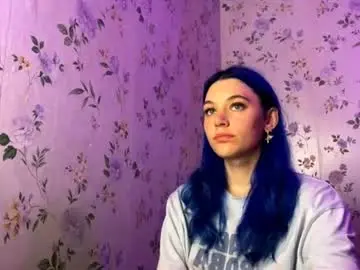 Rusmedium  live sex cam