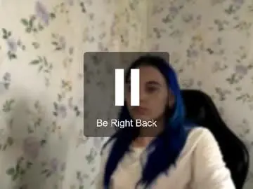 Rusmedium  live sex cam