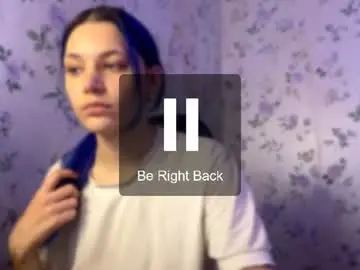 Rusmedium  live sex cam