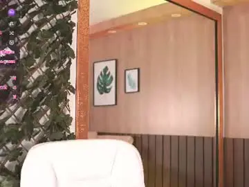 Selenebanks  live sex cam