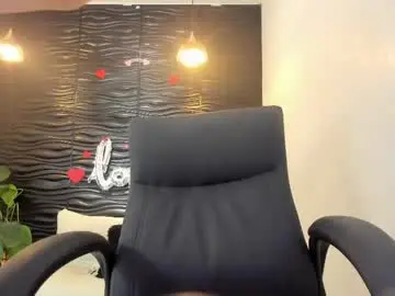 Sofia44  live sex cam