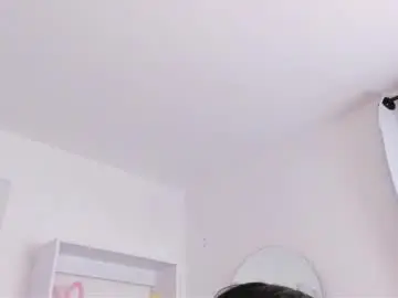 Dolce_antonellaa  live sex cam