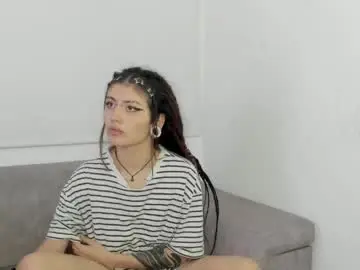 Giulietta_mon  live sex cam