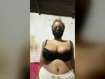 Glosyy  live sex cam