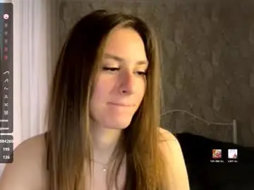 Heart_petal  live sex cam