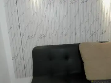 Karina_aurora  live sex cam