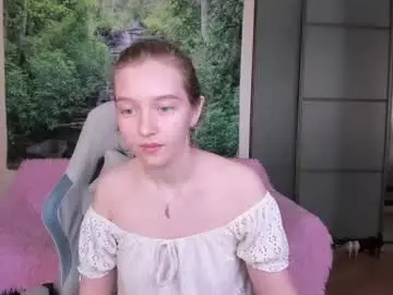 Ksuhesa  live sex cam