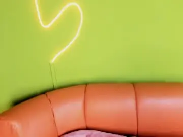 Lili_milk20  live sex cam