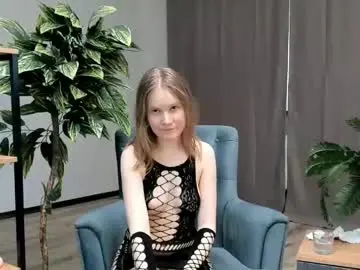 Nenahalter  live sex cam