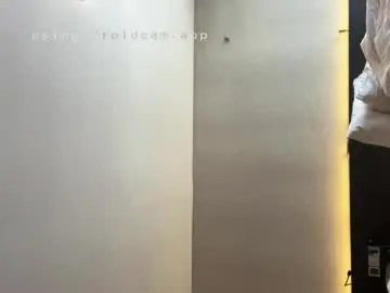 Nichaexhib  live sex cam