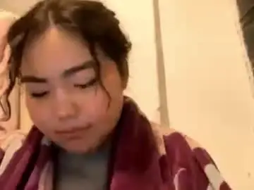 Nitadecember  live sex cam