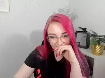 Redkissruby  live sex cam