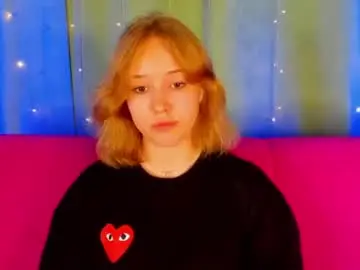 Rikkichoco  live sex cam