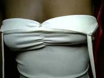 Thickysandra  live sex cam