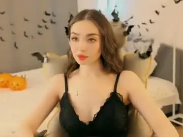 Zeefnylane  live sex cam